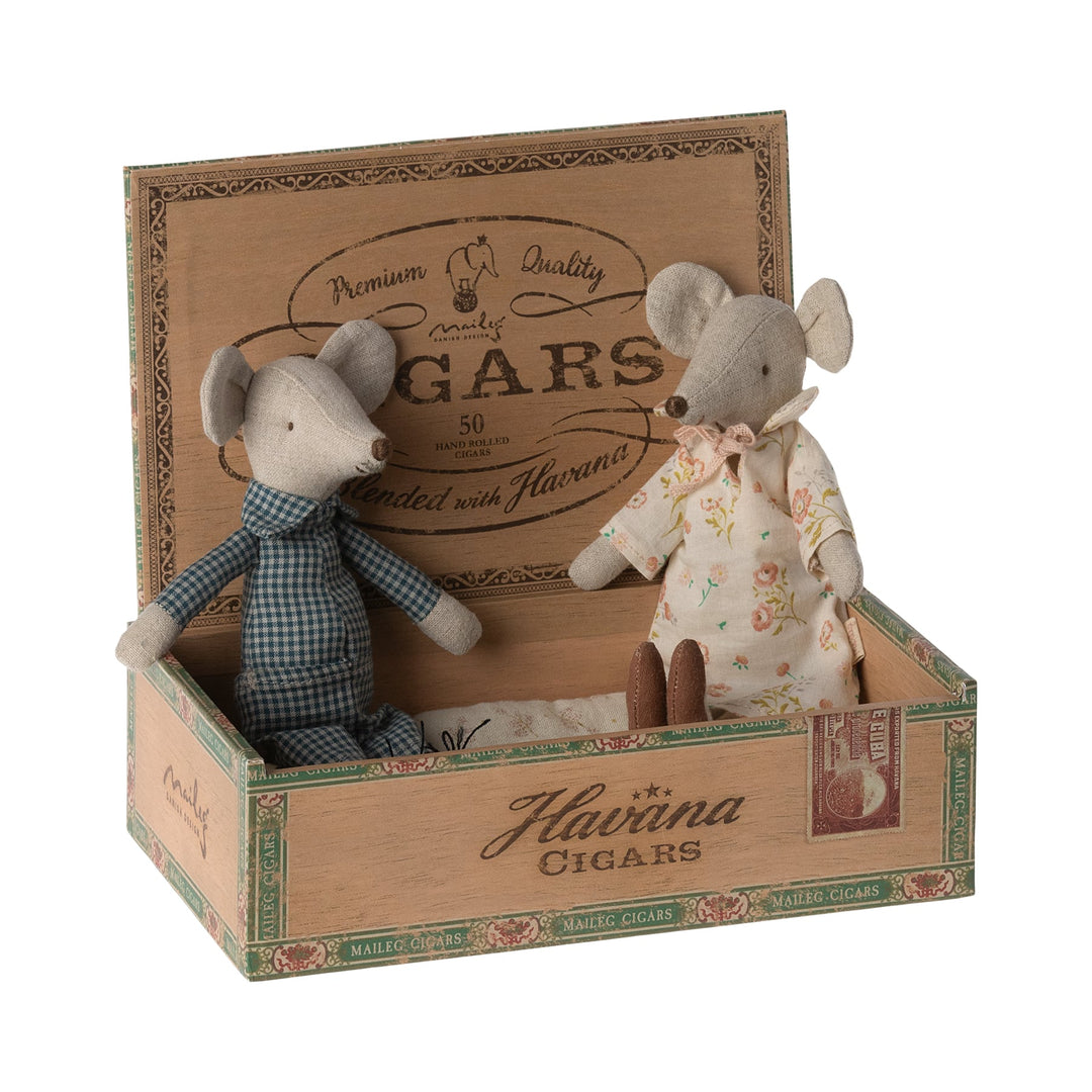 Maileg | Nonna e Nonno topi in scatola dei sigari