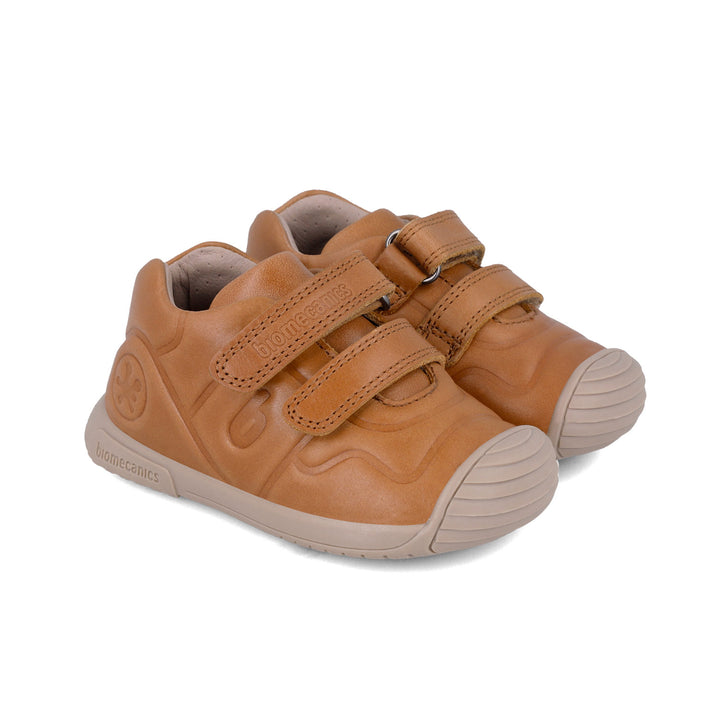 Biogateo wider brown basic shoe 