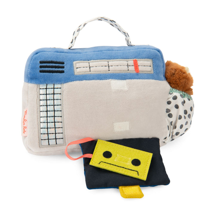 Music radio cassette