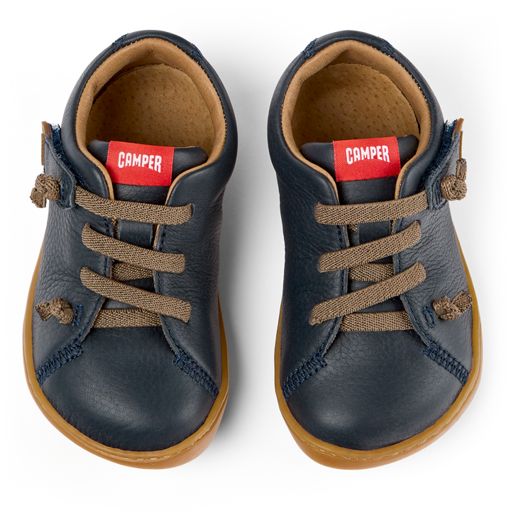 Scarpe in pelle blu navy, Peu primi passi