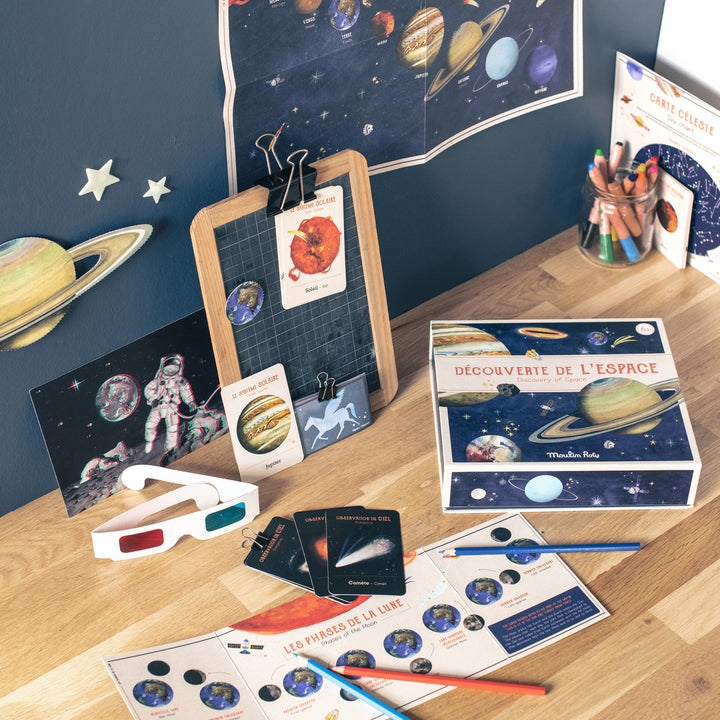 Découverte de l'espace box set (French/English)