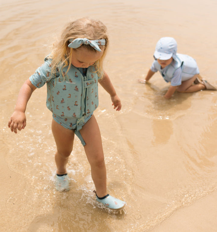 Non-slip beach shoes, Toucan