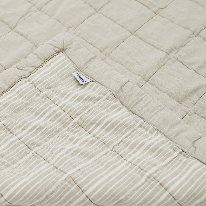 Reversible quilt cotton blanket, 140 x 100 cm