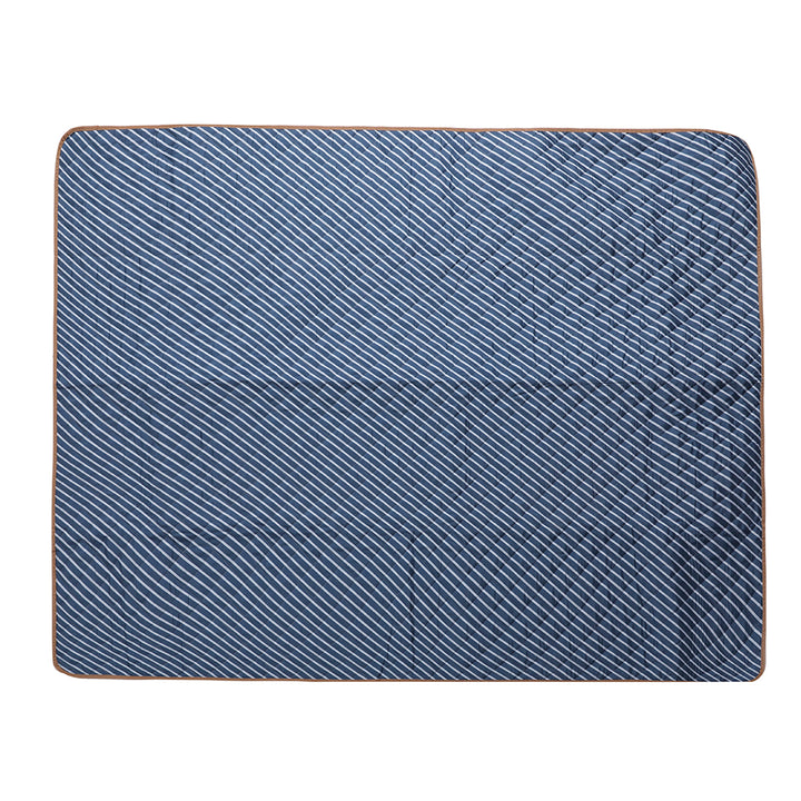 Water-repellent Picnic Blanket 140x170cm, Blue Stripes