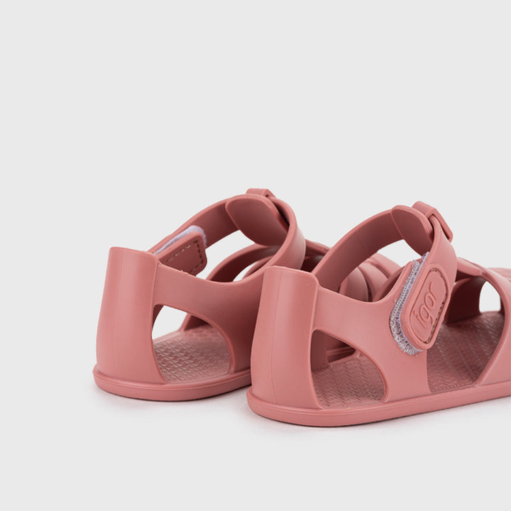 Barefoot concept beach sandals, Pink