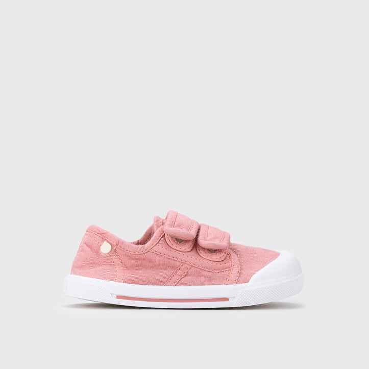 Scarpe in tela concetto barefoot, Rosa