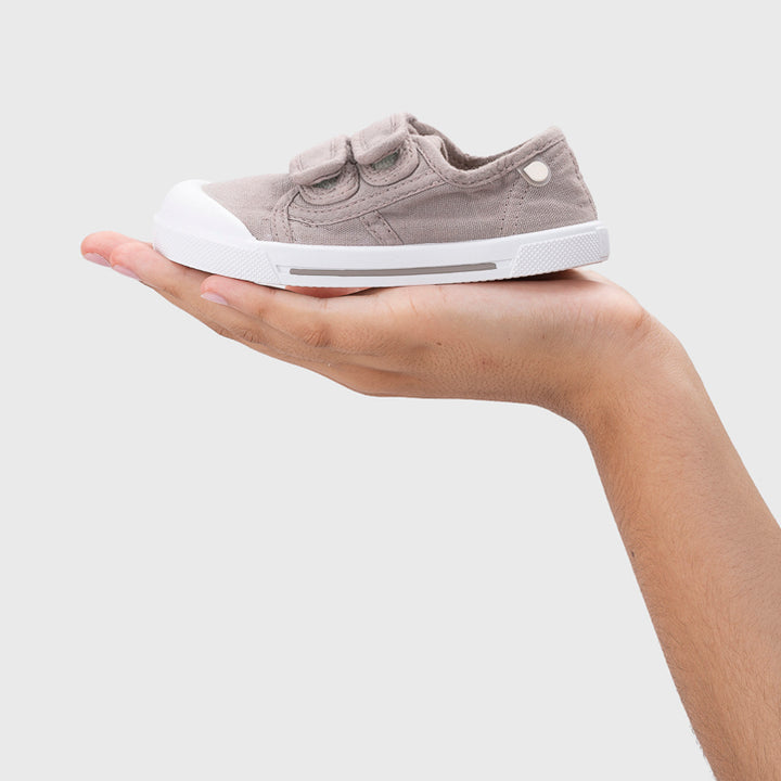 Scarpe in tela concetto barefoot, Topo