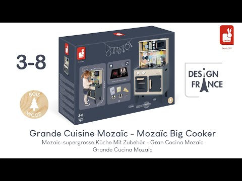 Wooden kitchen, sound and light with Mozaïc accessories