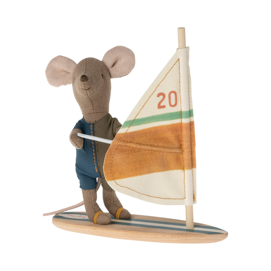 Maileg | Beach Mice, Topino Fratellino Surfer Little Brother Mouse