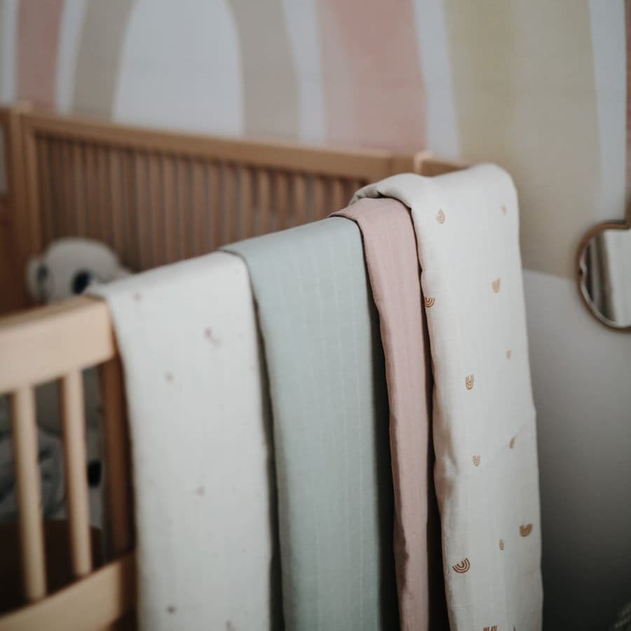 Mushie | Copertina Swaddle Mussola Cotone Bio Rose Vanilla