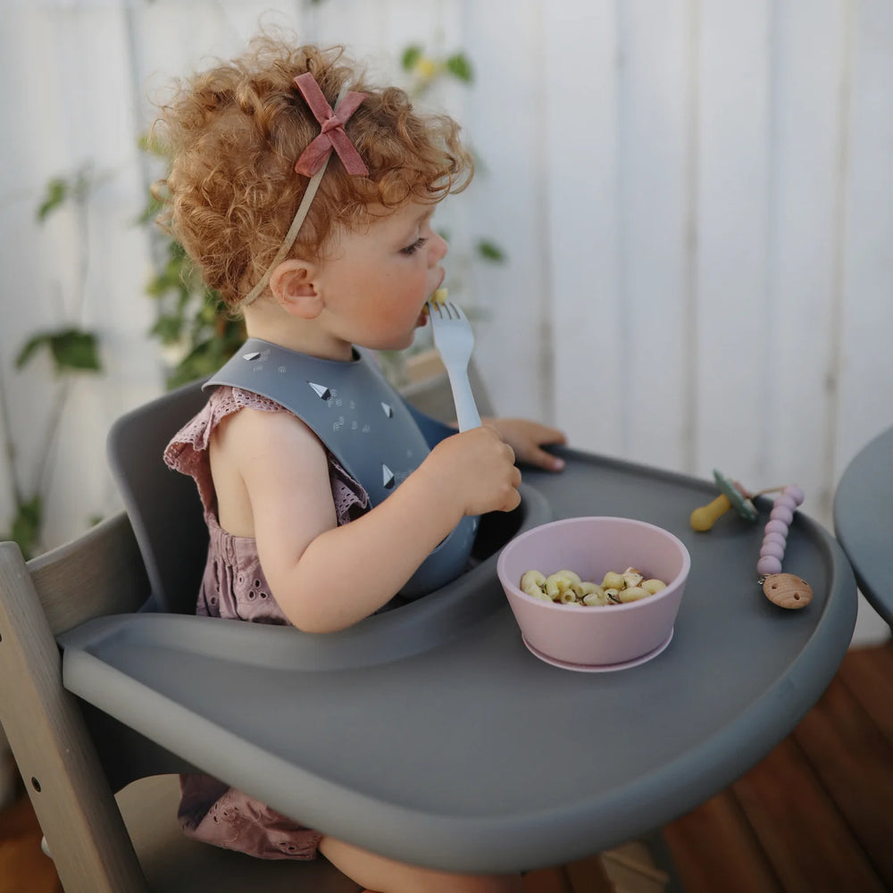Mushie ciotola in silicone con ventosa, colorato - bowl - per prime pappe bambini