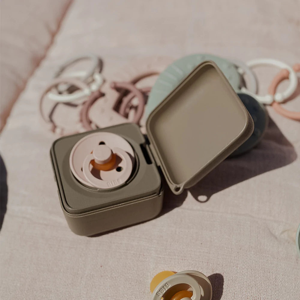Bibs | Scatola porta ciuccio Paci Pod Ivory, Pacifier Box